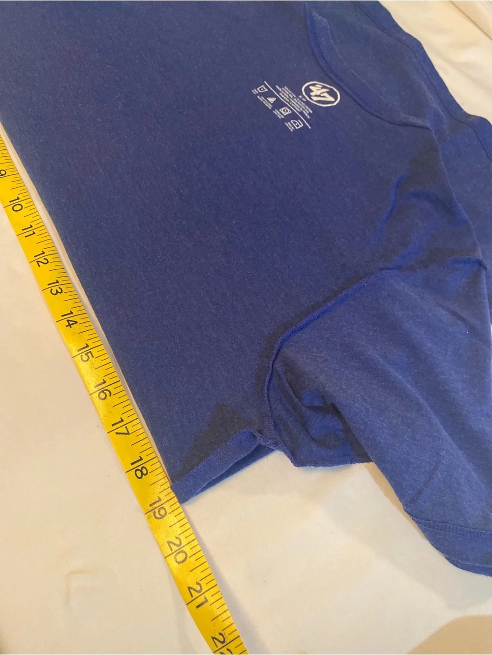 47 Chicago Cubs MLB Baseball Short Sleeve Graphic T-Shirt Blue Small